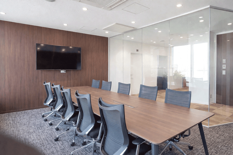 会議室モニターだけ見えなくする方法｜KURO-OBI（クロオビ）の施工・費用・注意点